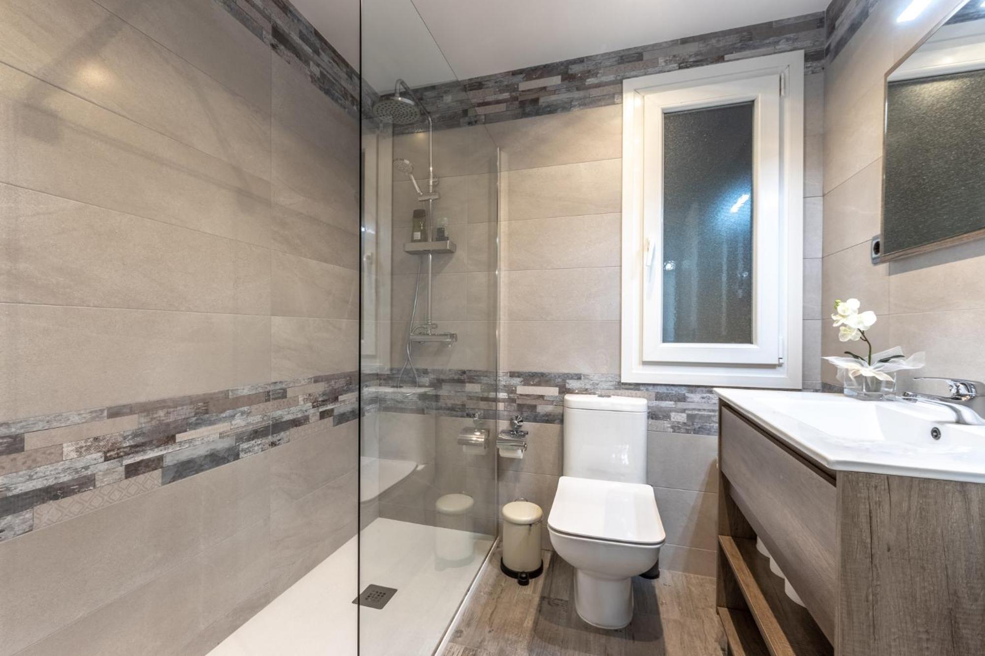 Inside Old Town By Eba Homes Bilbao Exterior photo